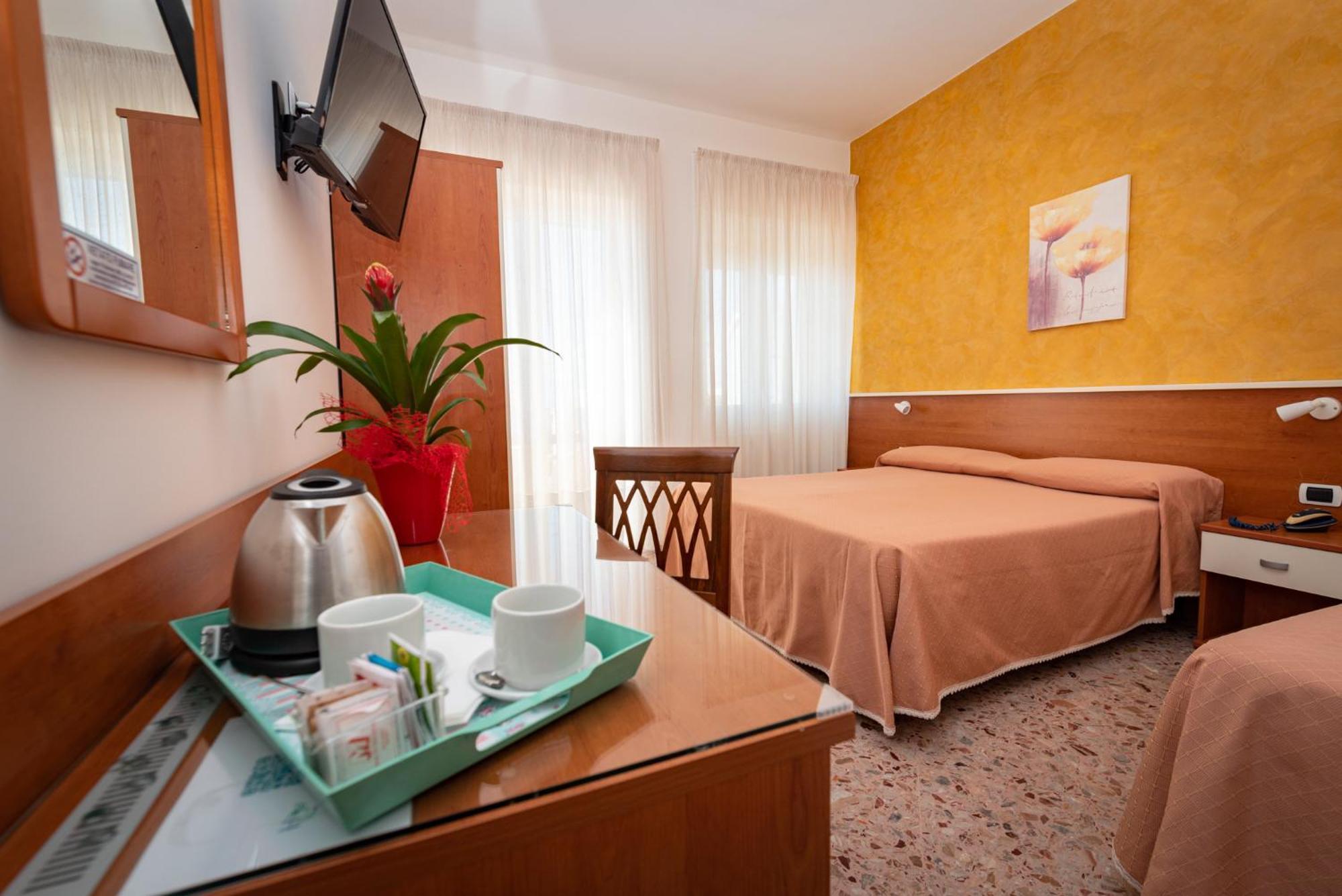 Hotel Baia Verde Maiori Zewnętrze zdjęcie