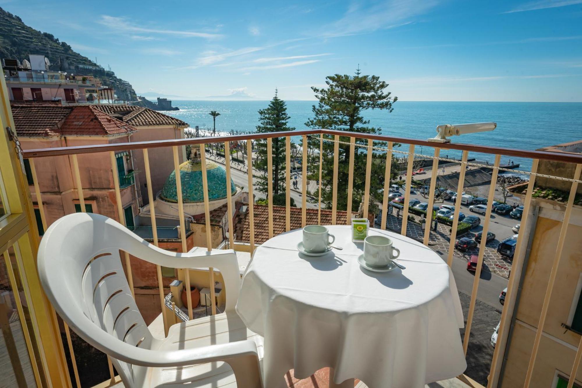 Hotel Baia Verde Maiori Zewnętrze zdjęcie